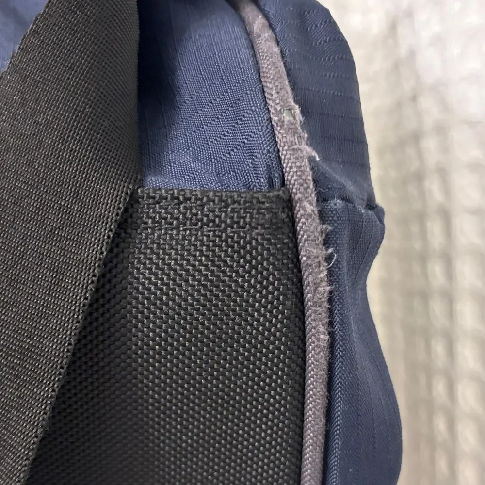 Eddie Bauer Men's Charcoal and Navy Duffel Bag